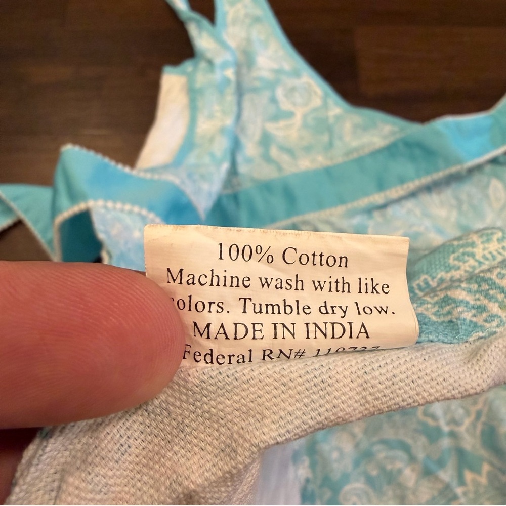 Simply En Vogue Blue Floral Print Kitchen Apron - Picture 5 of 7